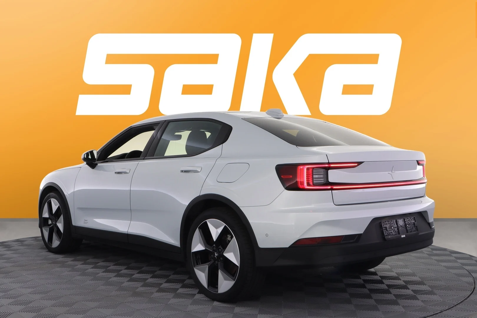 Car Image - 7EgwBAFxVJ9xE2d1CuHF4b