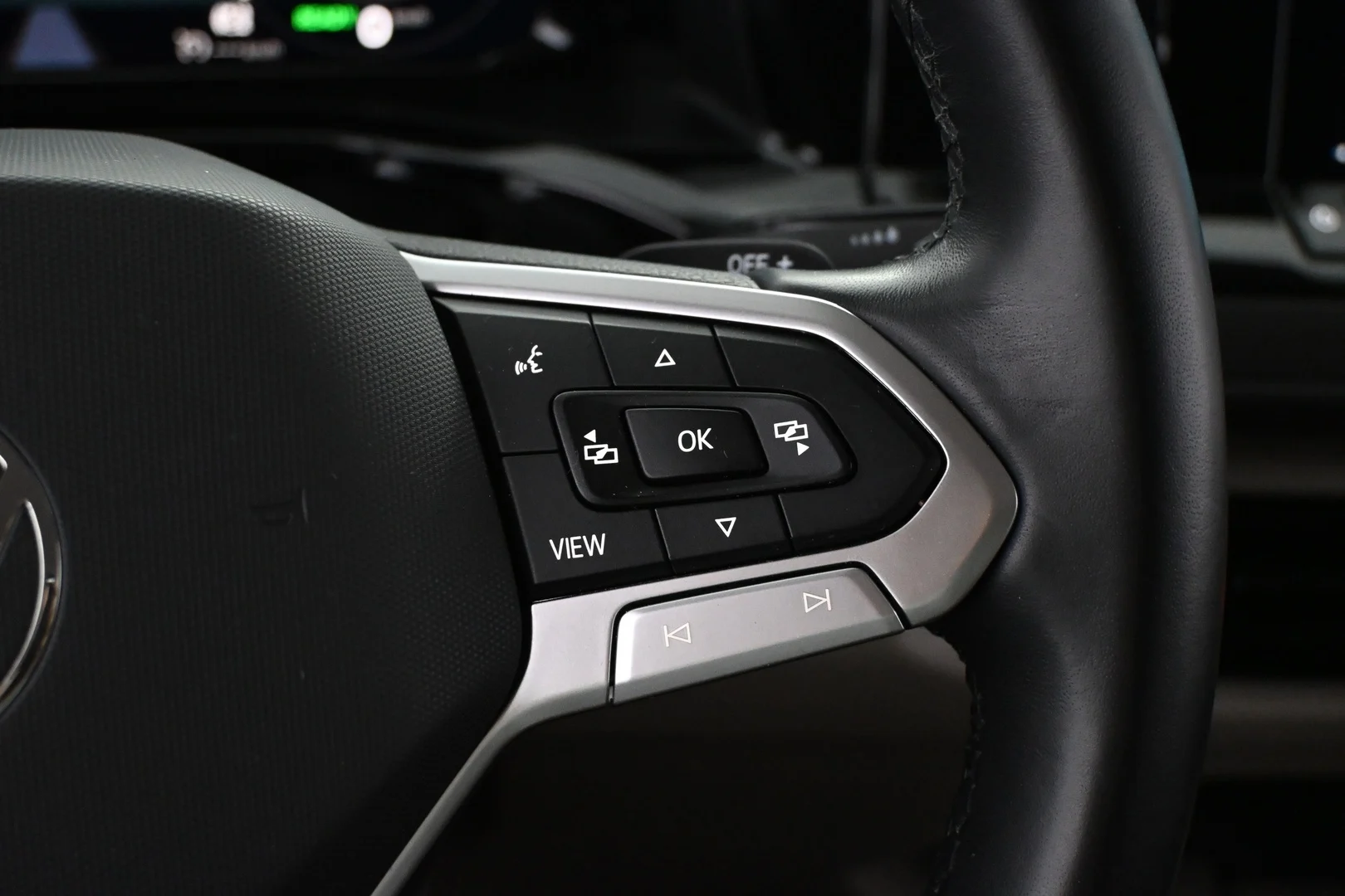 Car Image - 6XWdgjwsJCiUn8DkzhpUsU