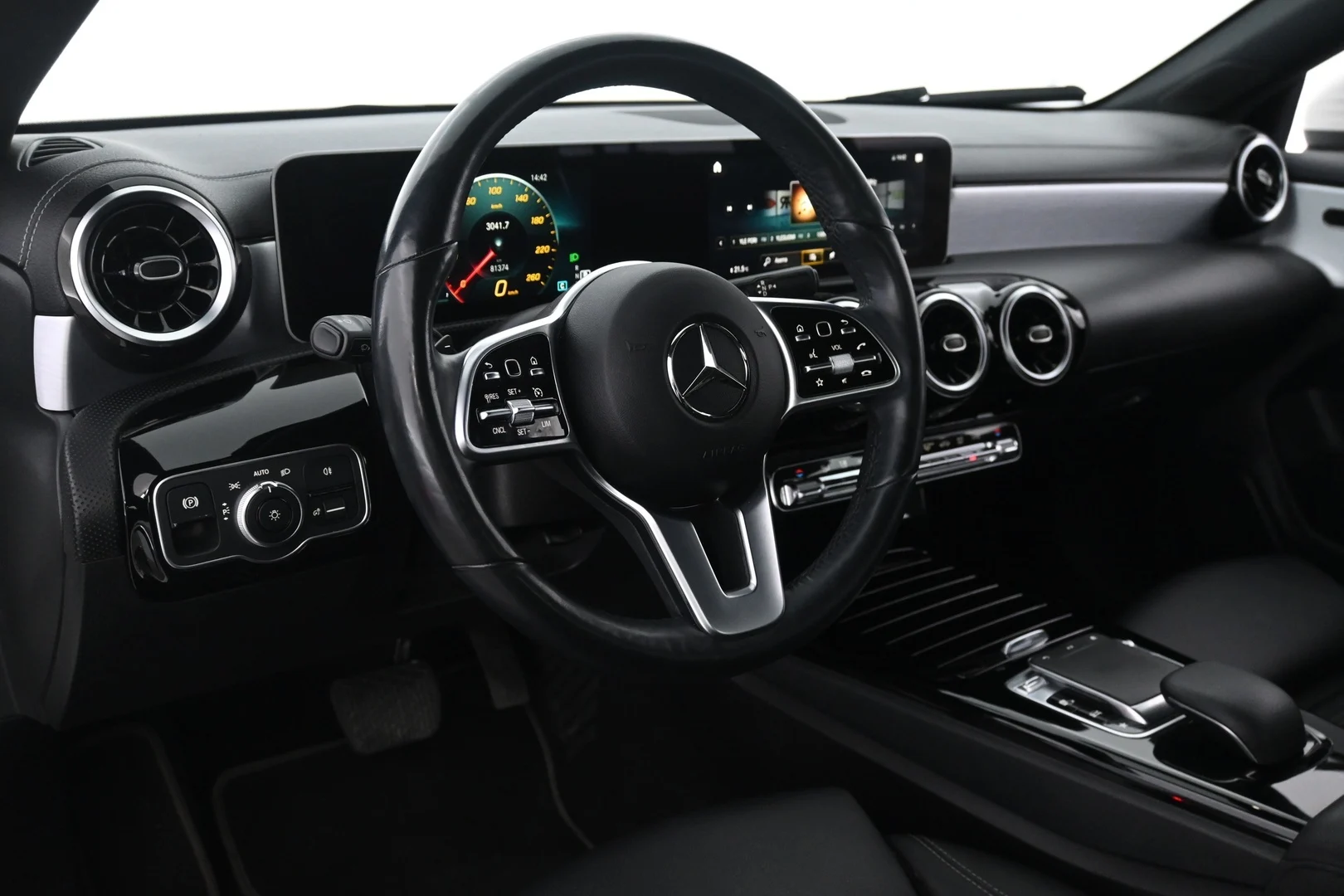 Car Image - 69MYHlyXLVl3LIbt3JSTWF