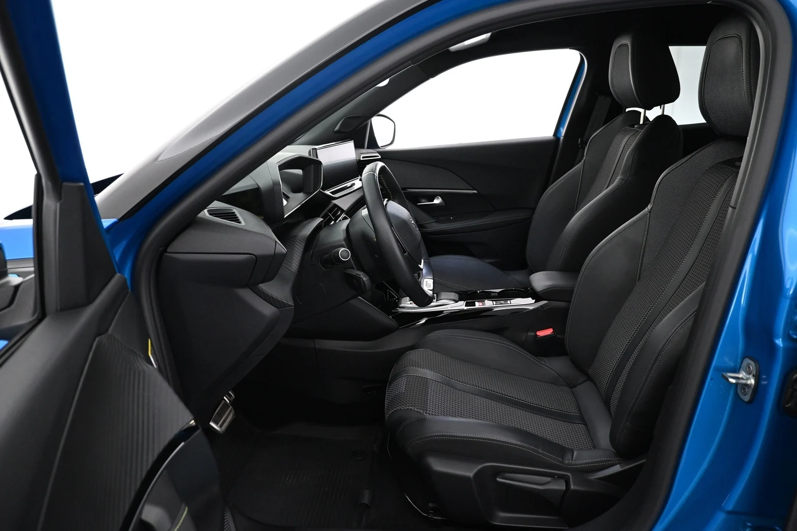 Car Image - sXxo6xBxXp7fKdJaGDMiL