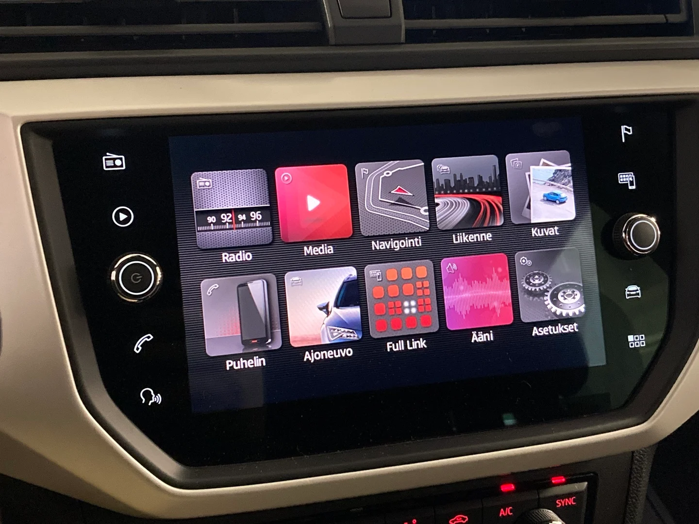 Car Image - 6uK5MtDIjqFjwpo7YoAsdo