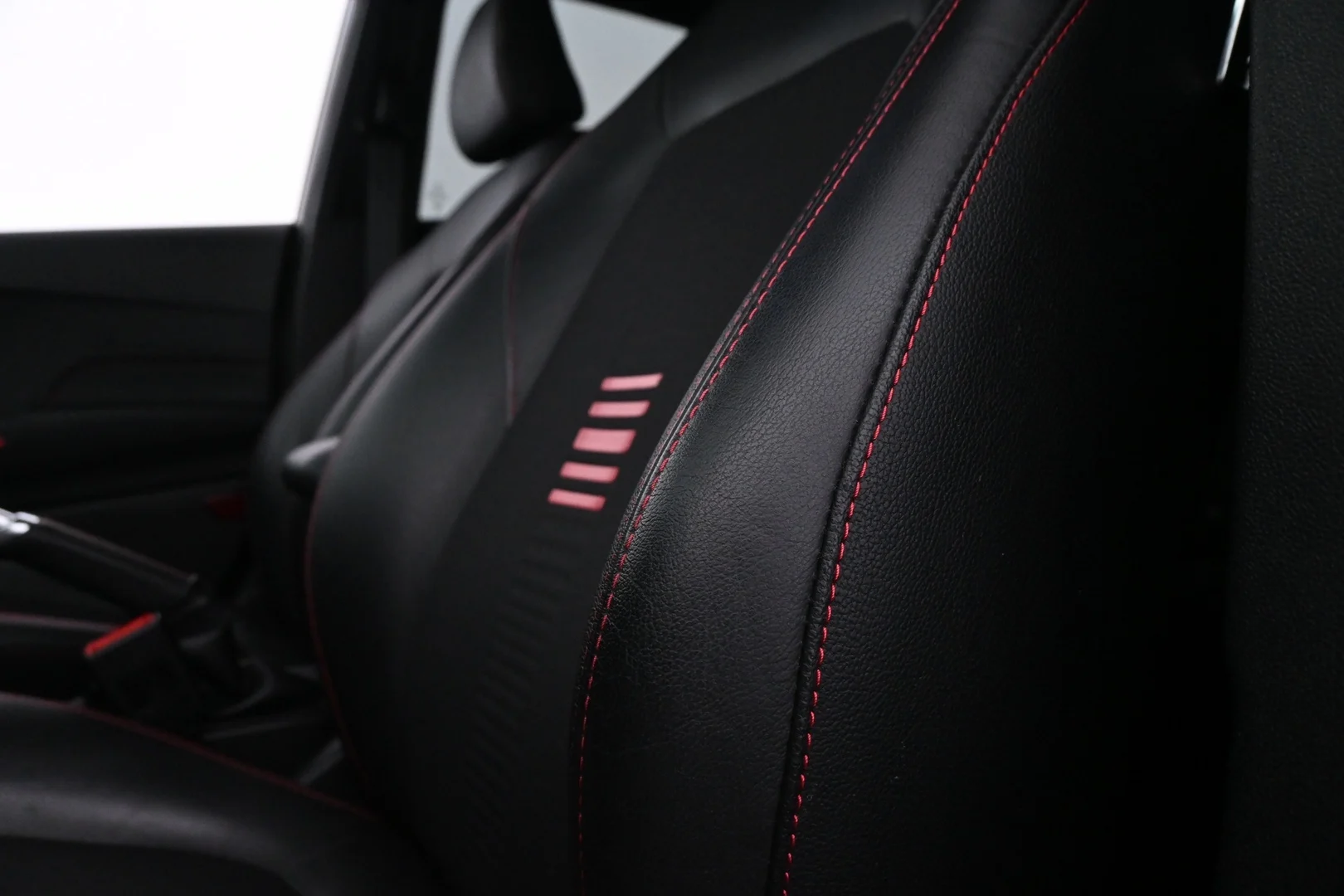 Car Image - 40b3lKoQfhQbw4DfSbtcSD