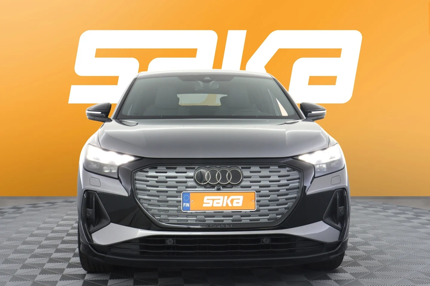 Car Image - 4f6lcNLgF0QAo1QeT6K9f1