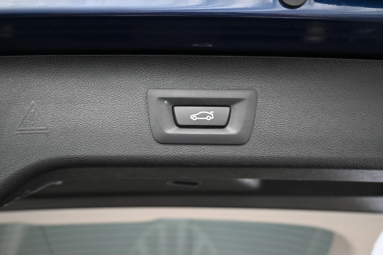 Car Image - 7rmlrLK2kn1SZKMtdeJ08A