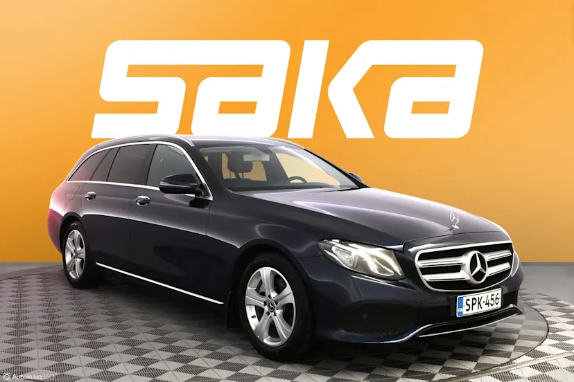 Mercedes-Benz E