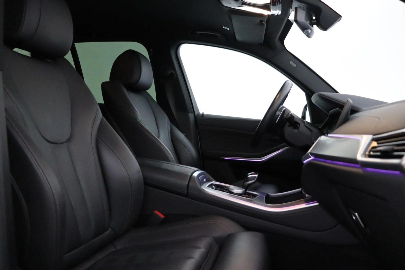 Car Image - 5RmuDhzOOn7o1aI8GiIM8b