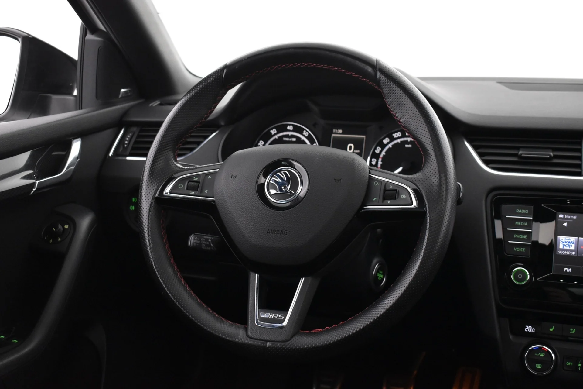 Car Image - 4qOYpgaHvDrwNu5xMOXfRt