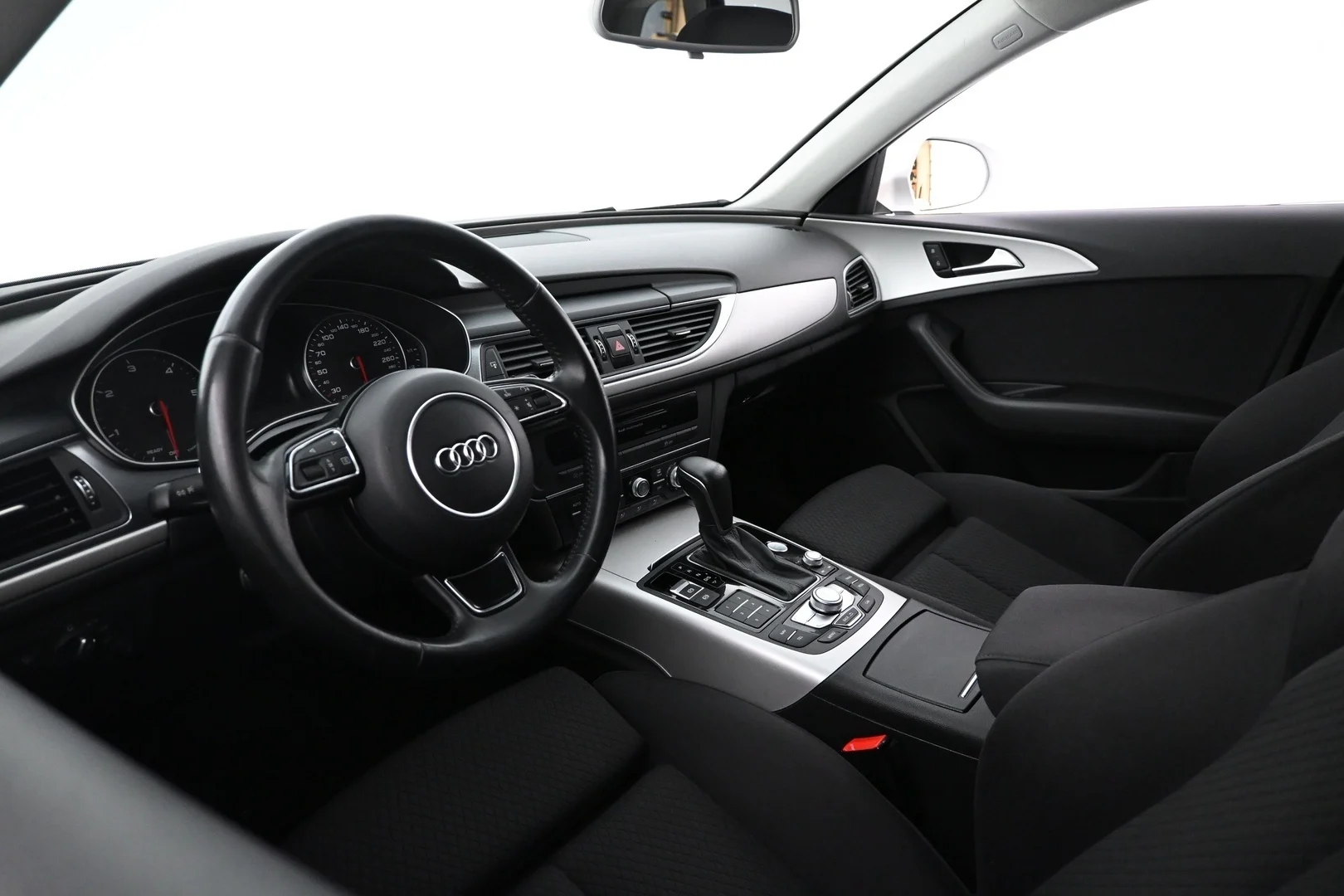 Car Image - 5q79eVewwcxP6mdANKC7FS