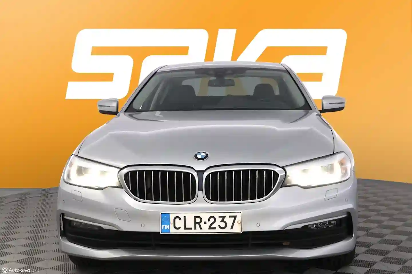 Car Image - 1nWlENejLu9se5XcZMLbml