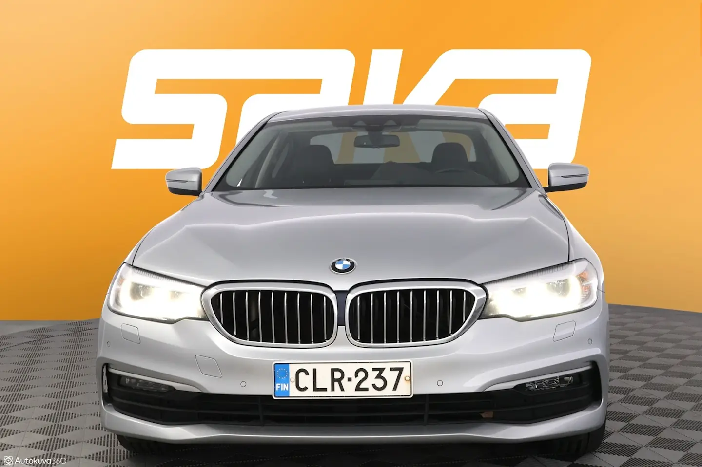 Car Image - 1nWlENejLu9se5XcZMLbml