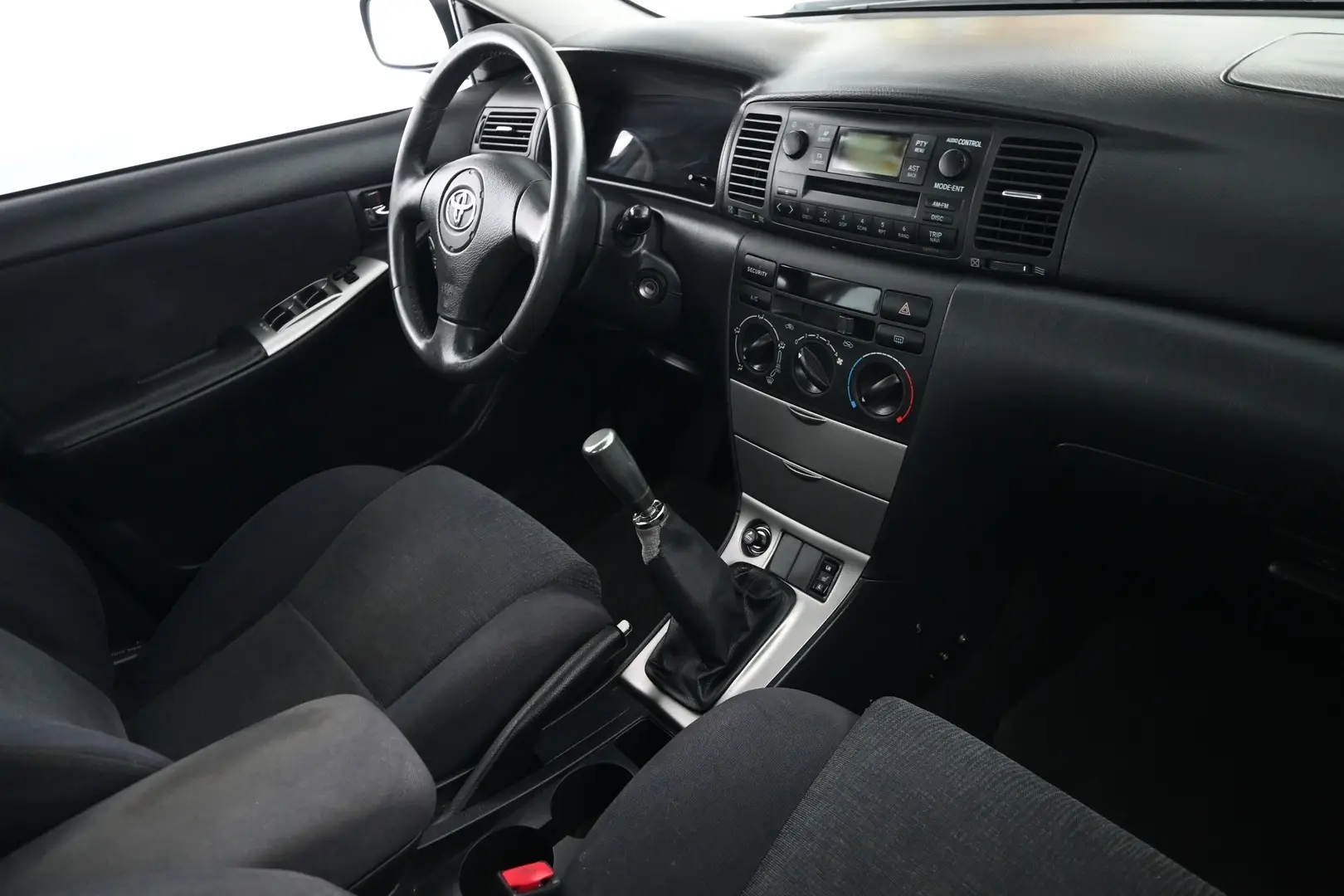 Car Image - 52i6YnIDz6ugYspVbnW6OU