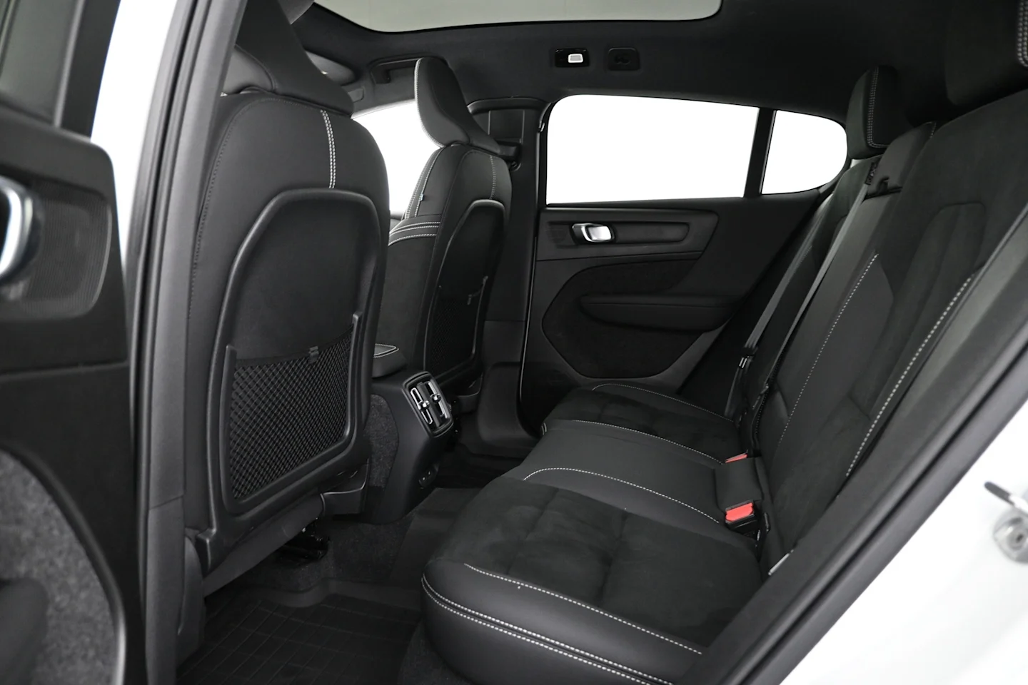 Car Image - 6UKbuzITK4E8LCB9dkqlAw