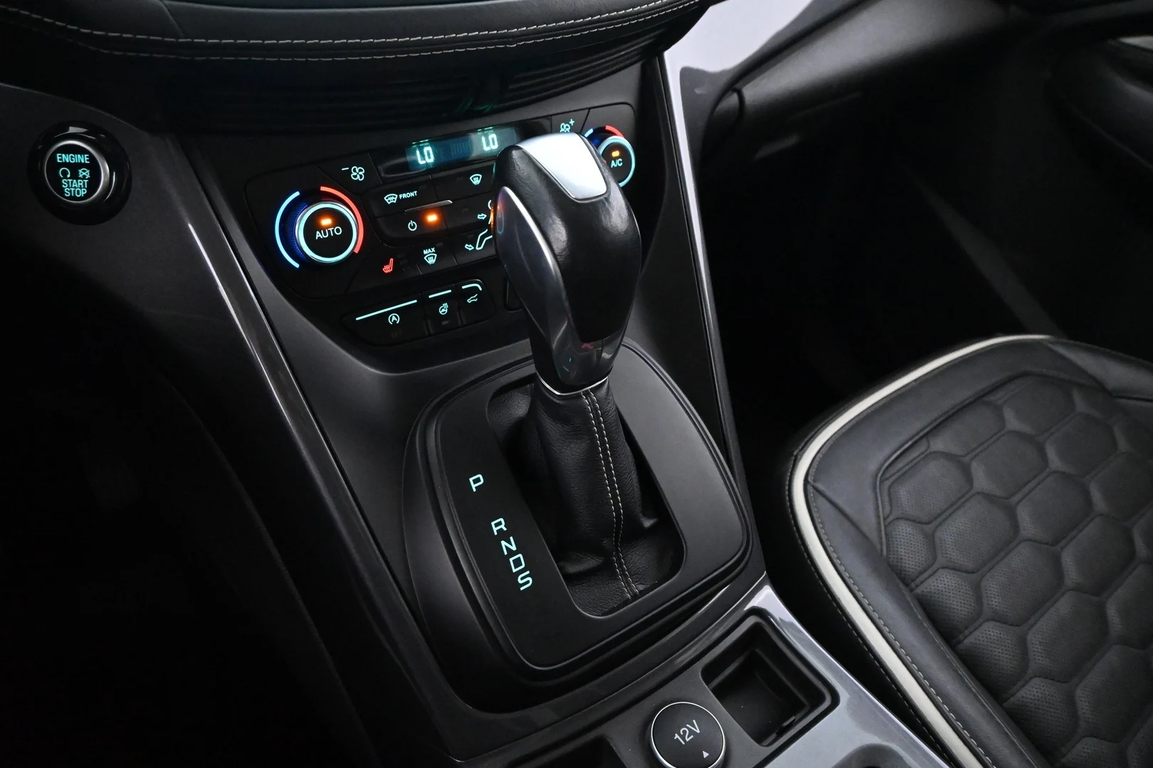 Car Image - 6DEiTKVOtGw8oIcL0jeXz1