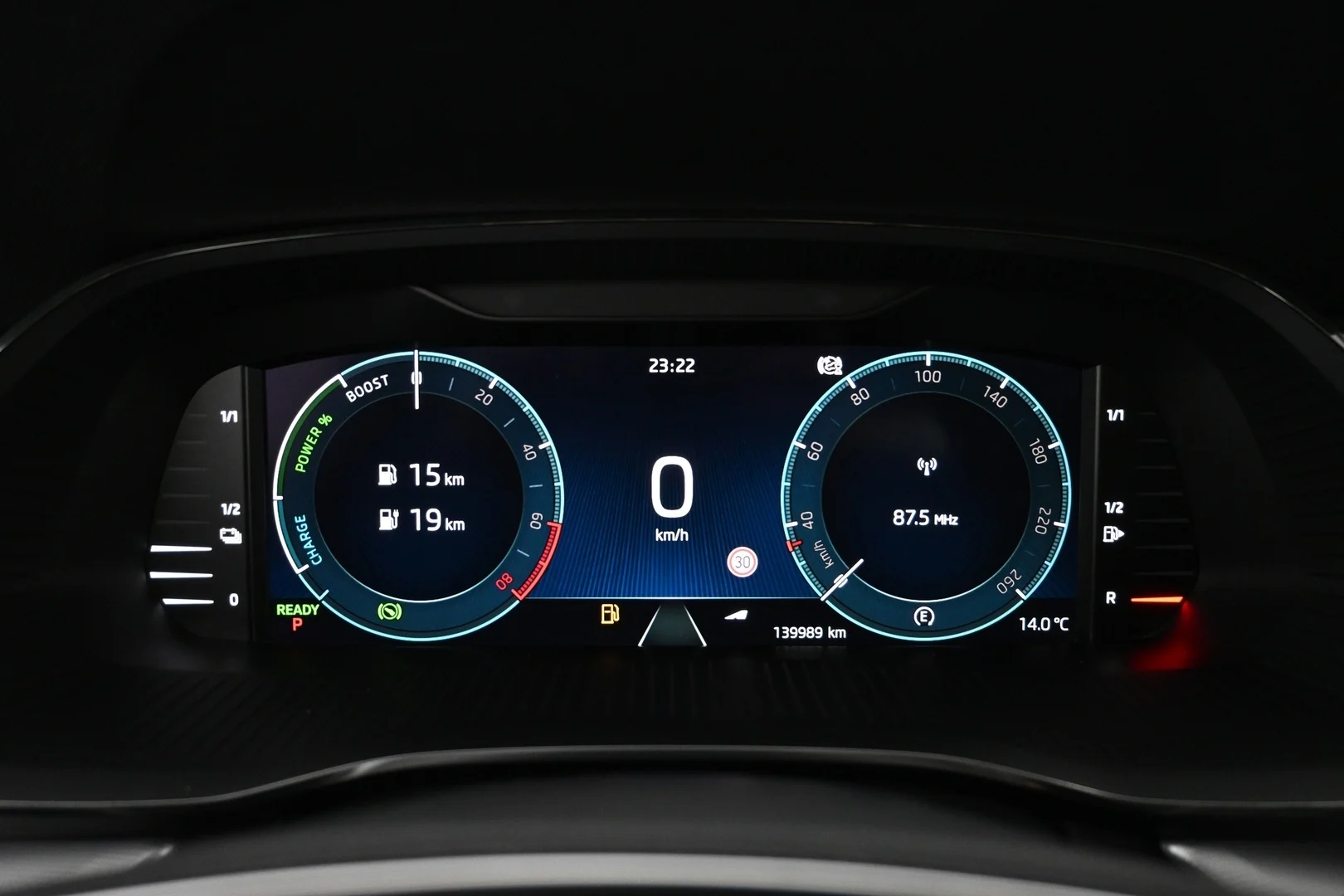 Car Image - 6clsR656LtBQvBN6nY3UTJ