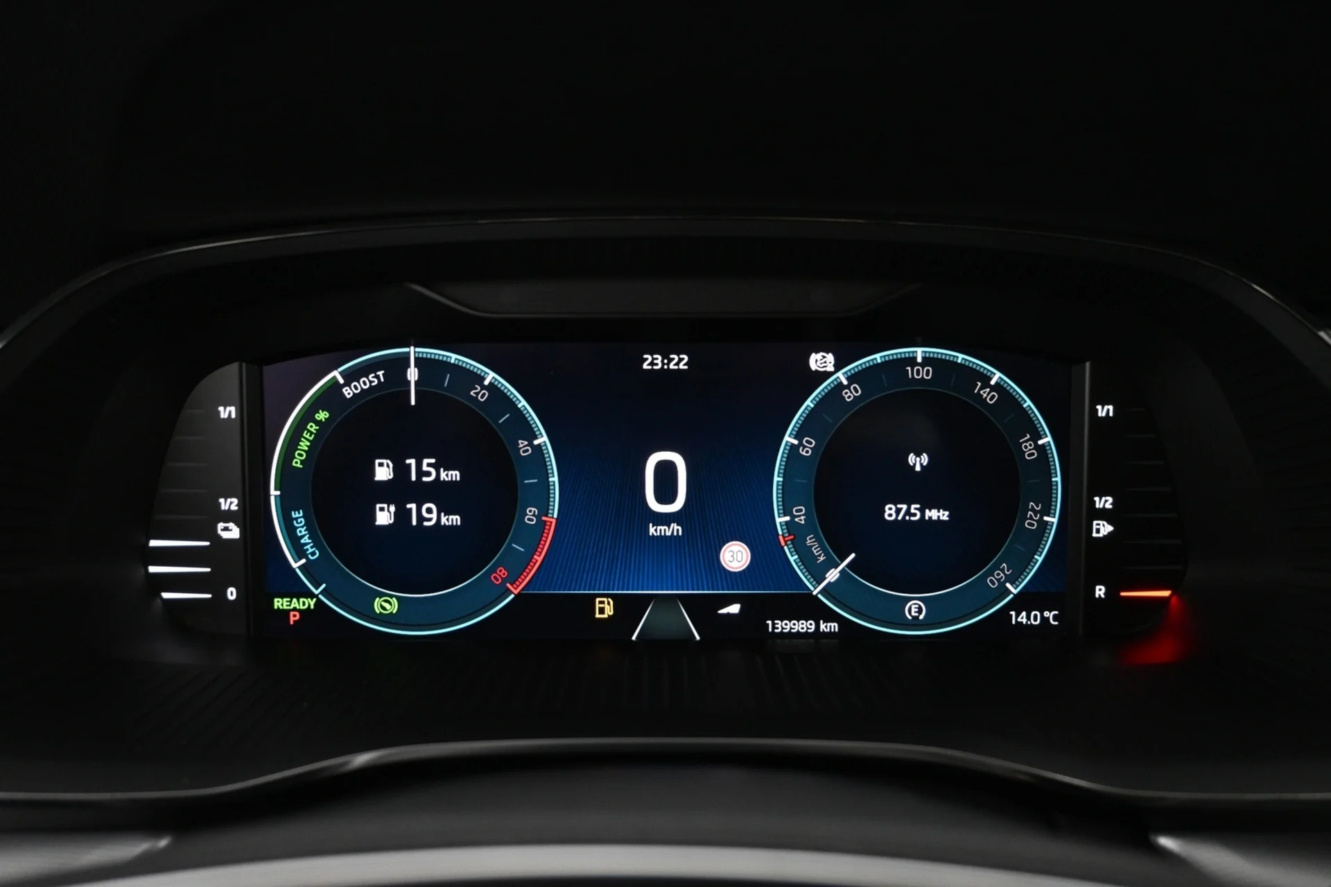 Car Image - 6clsR656LtBQvBN6nY3UTJ