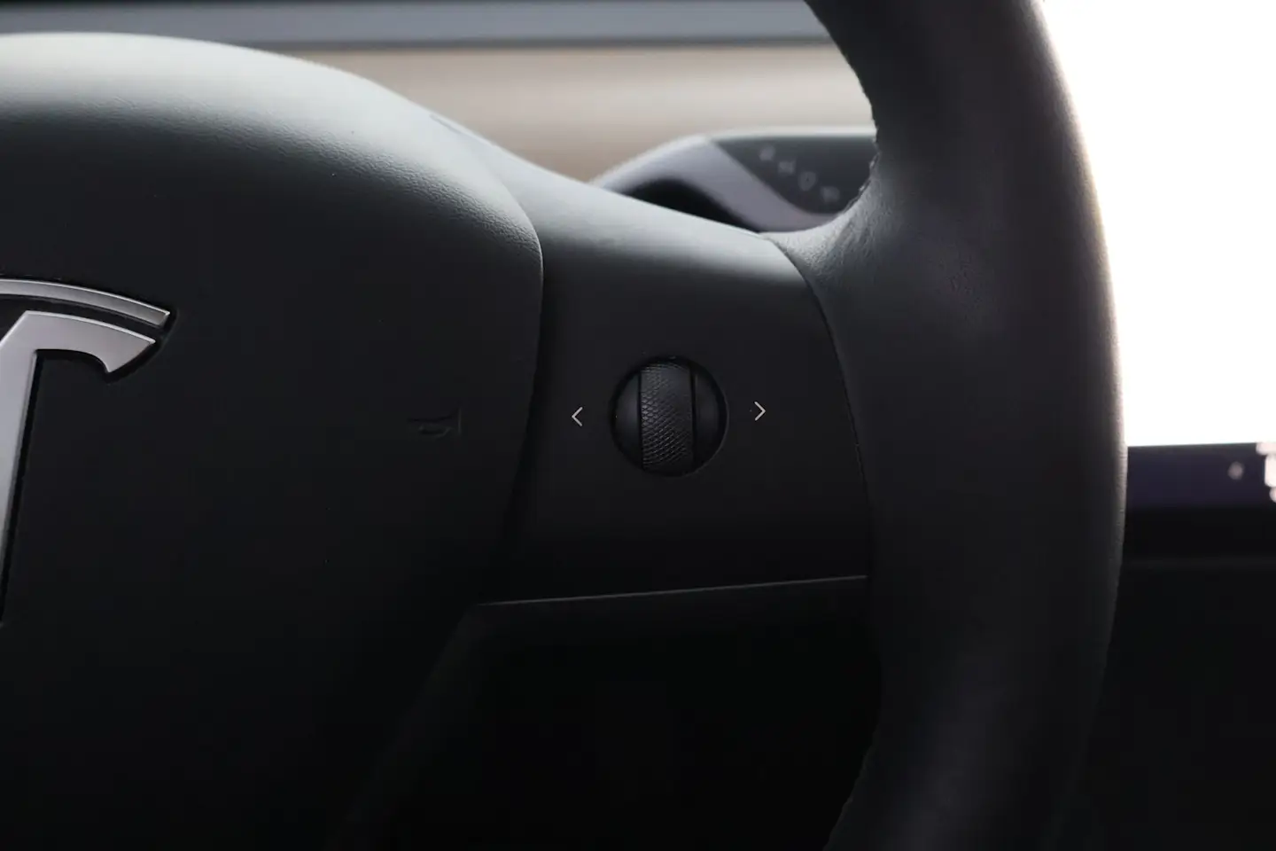 Car Image - 4p7U22emsdOn2GaIUuakOX