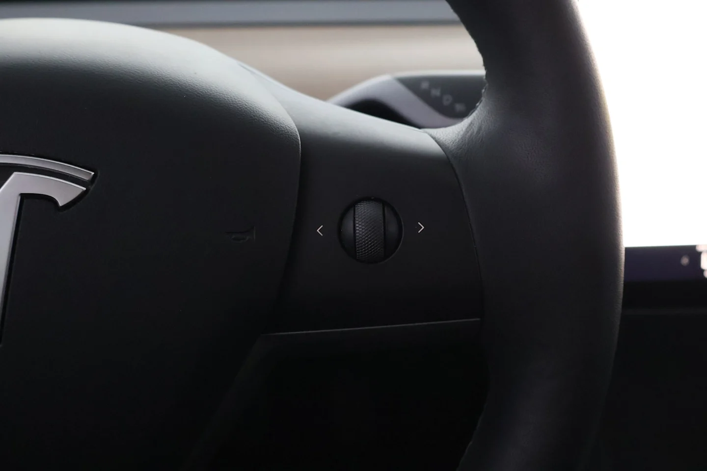 Car Image - 4p7U22emsdOn2GaIUuakOX