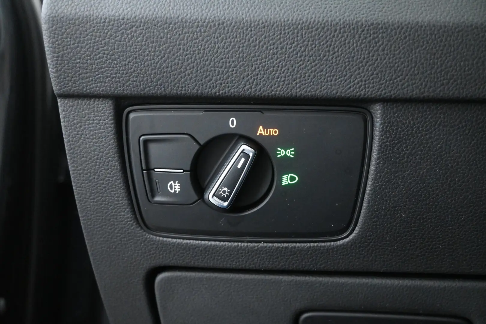 Car Image - 1rTEuP0PA41CDgRsFMF6r6