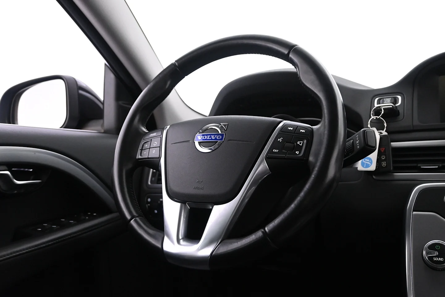 Car Image - 1U4ybafFaOfYsAKW5quNNV