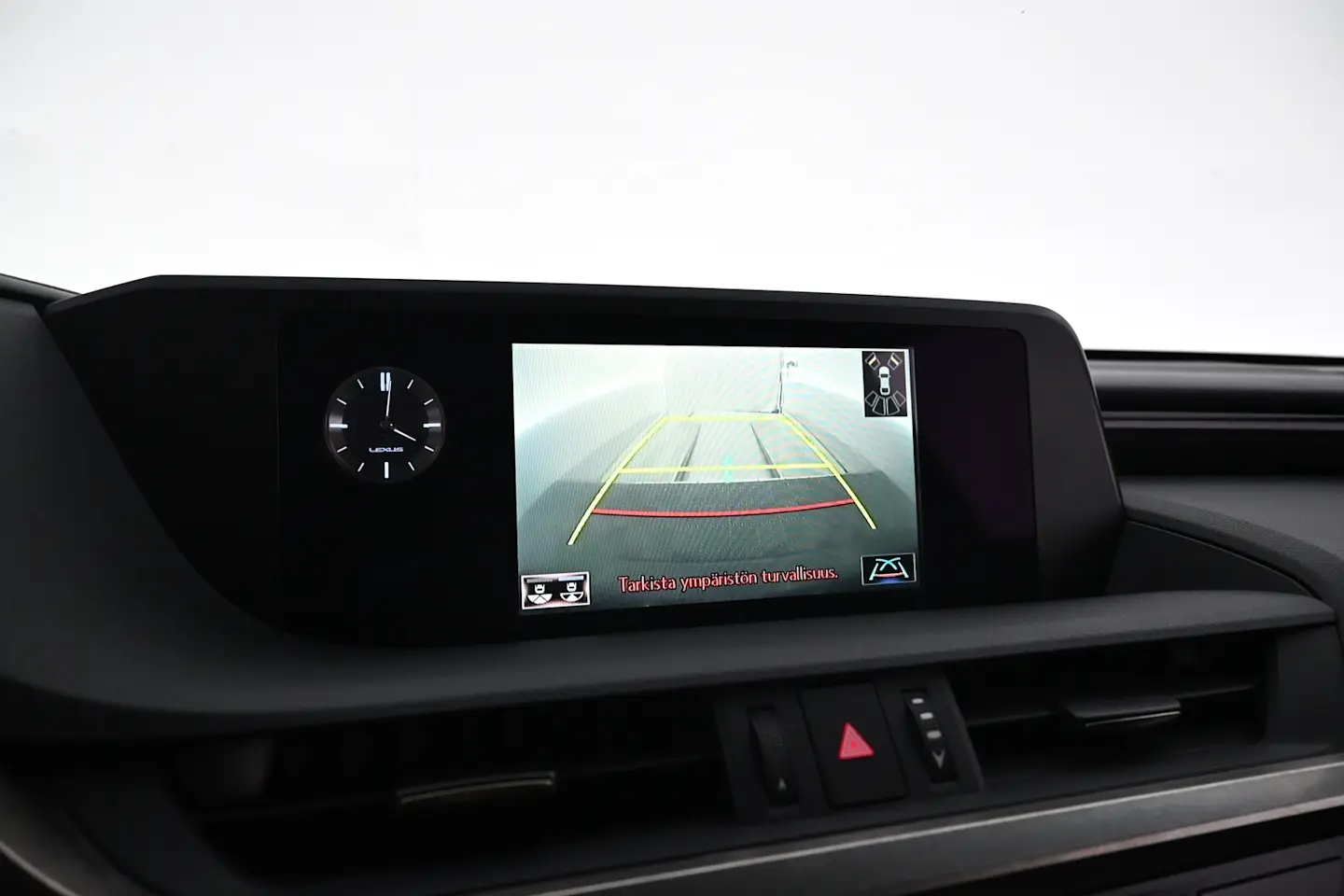 Car Image - iDVTGOn2b5sG4IIegPqFf