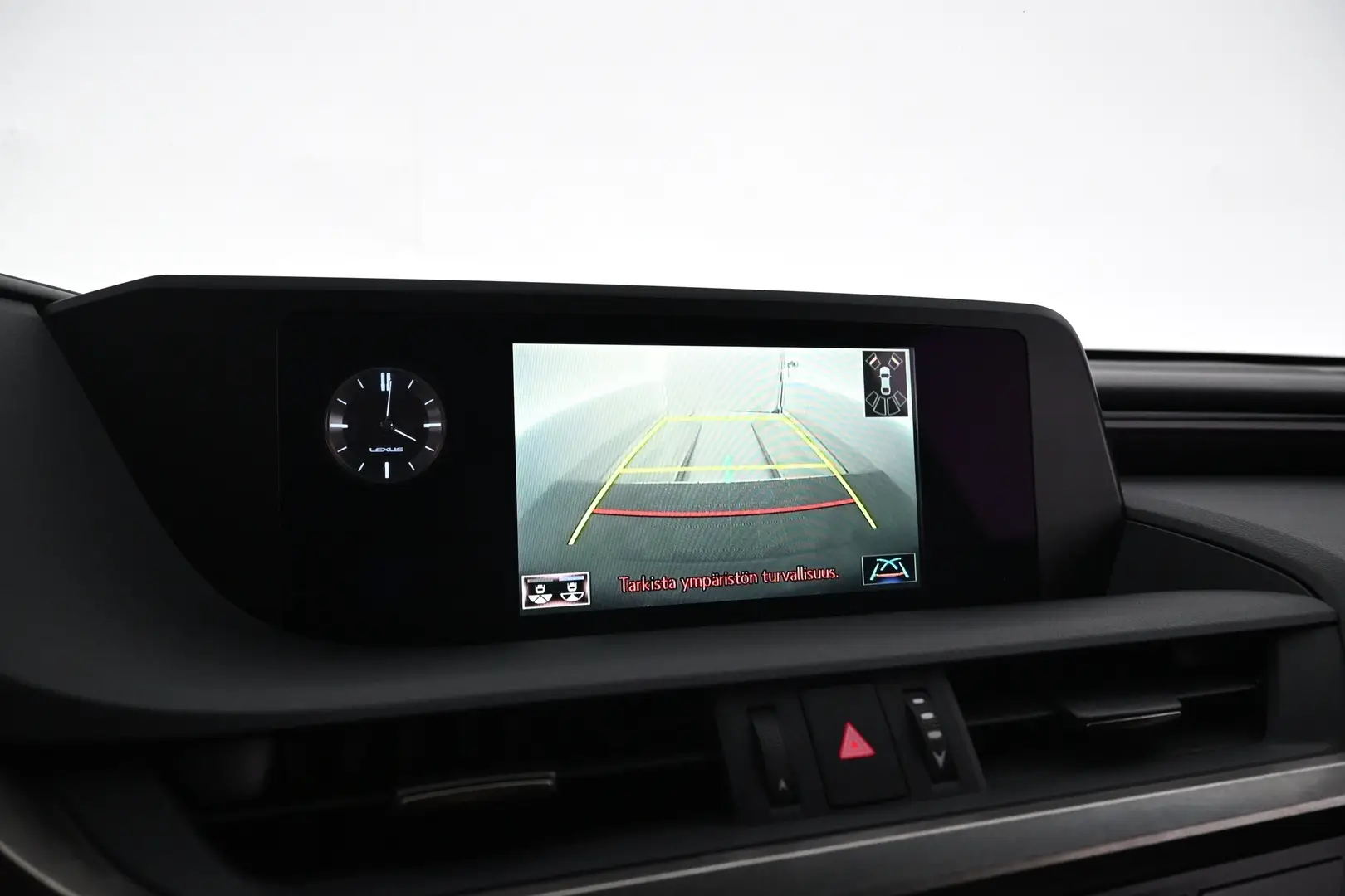 Car Image - iDVTGOn2b5sG4IIegPqFf
