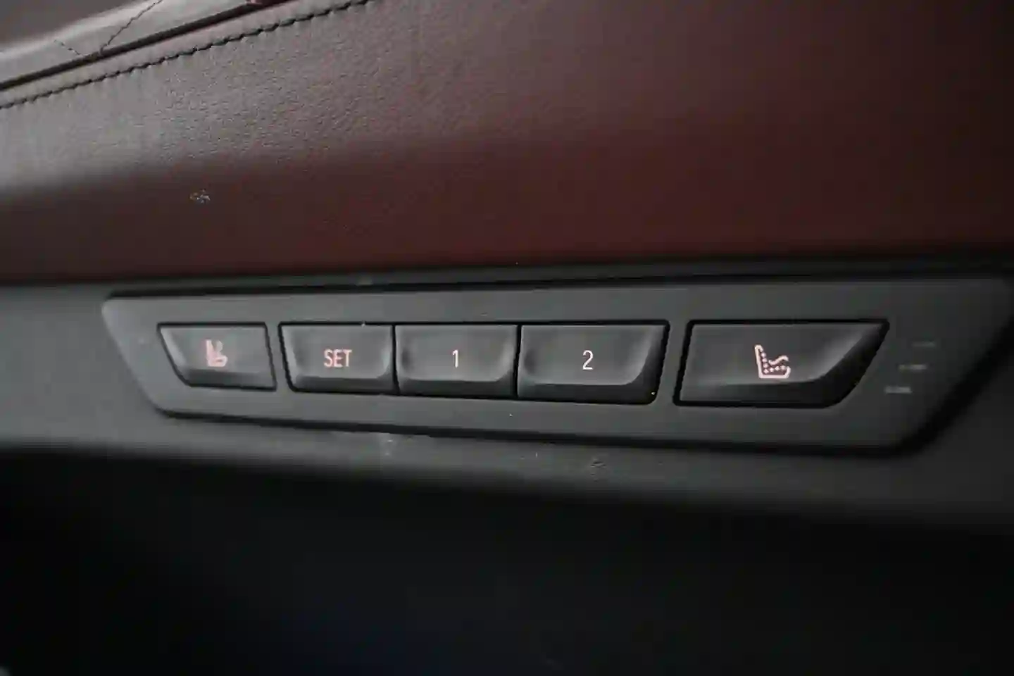 Car Image - 6785V2LtQNyojPl7jlm7Wr