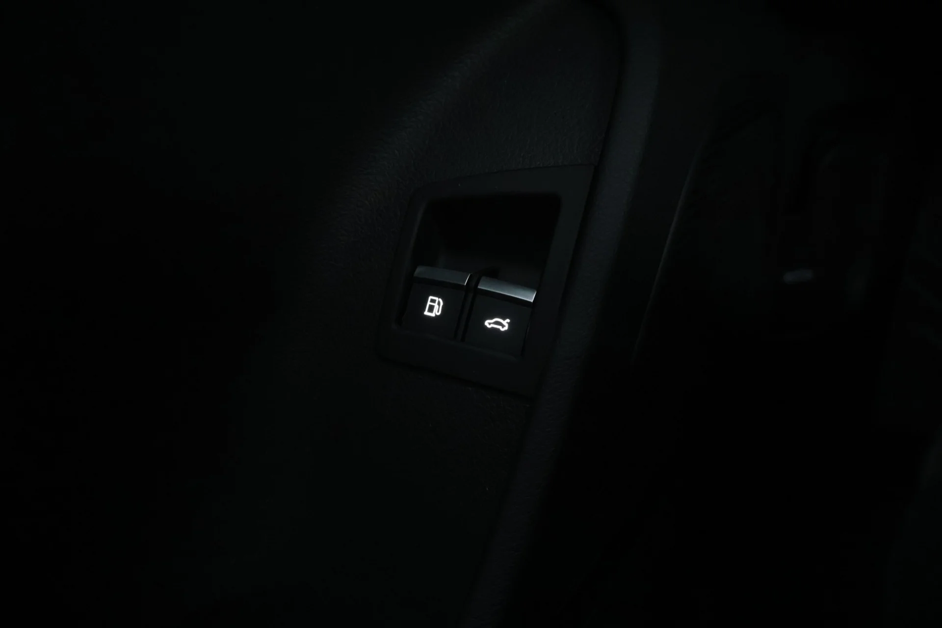 Car Image - 7od7PUCatggpWrAIWVrwoQ