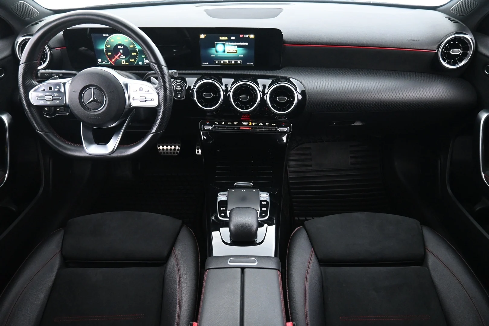 Car Image - 7dwYoAlINHgoCMY7YpTJlS
