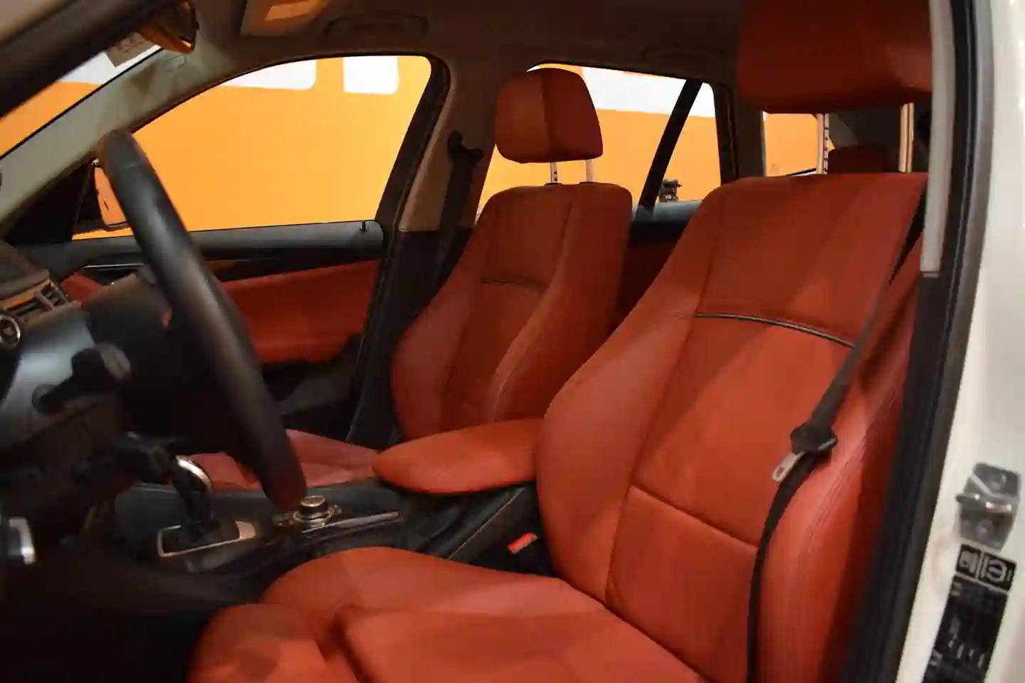 Car Image - xQtD4Z5BuJfAoDk54j3oY
