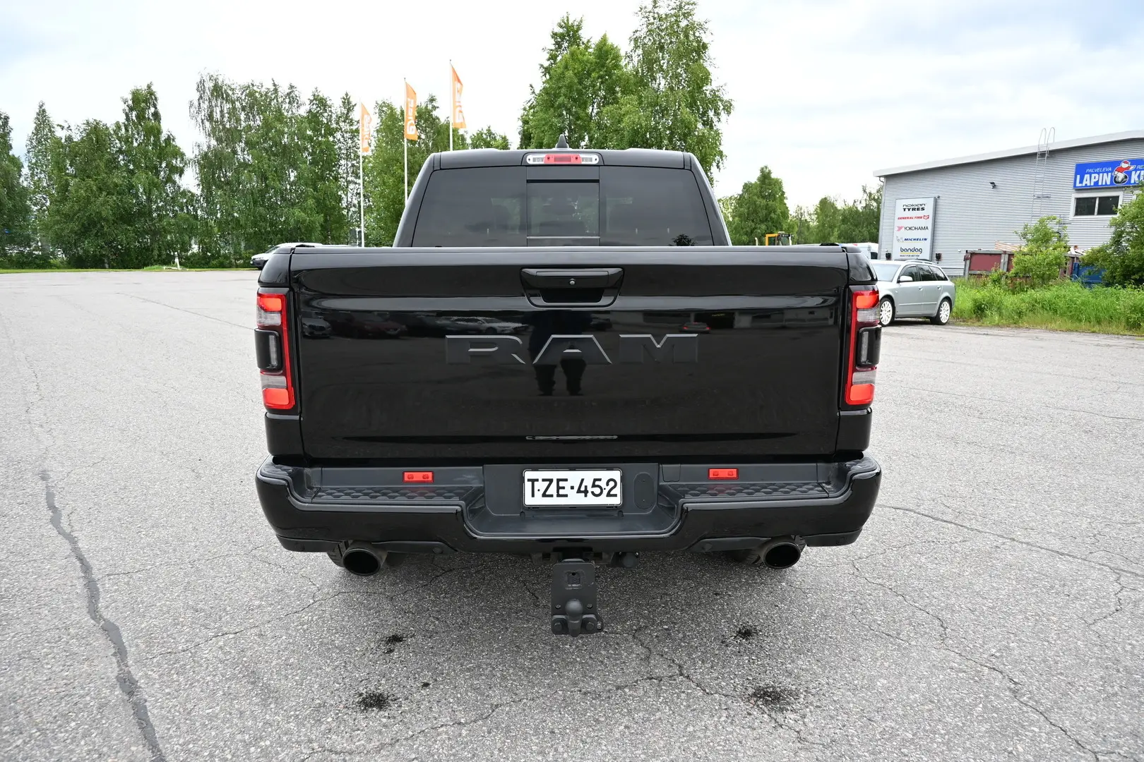 Car Image - 26WSk6kyeyvDoexXqyZiEj