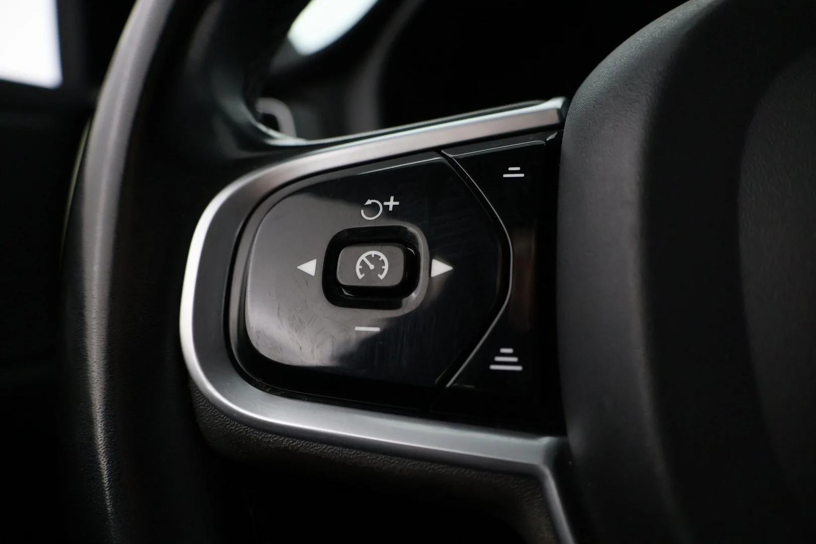 Car Image - 4OCbS3Rv59D52sf8o4OW62
