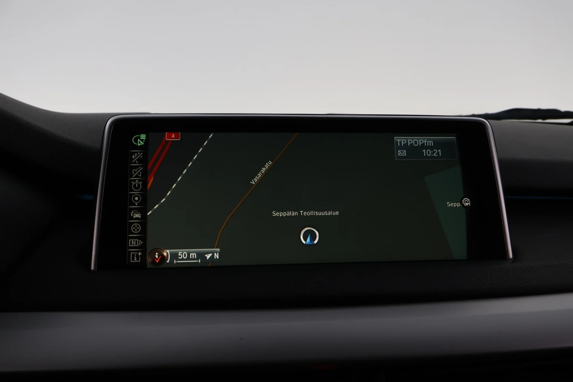 Car Image - 61bNvYVq0zFWkNkkgQVZY