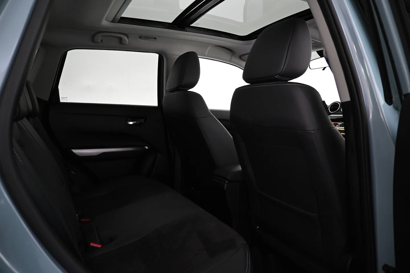 Car Image - 3M5iQHeZPfuYtaSA9dps8m