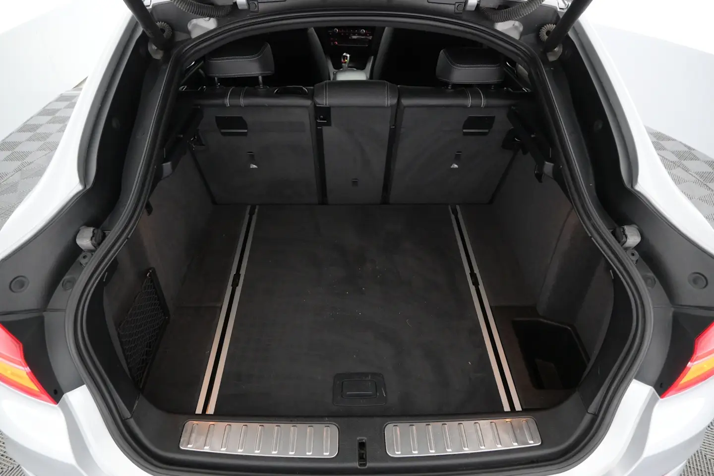 Car Image - jaq1CROSTet8S5oX10YG0