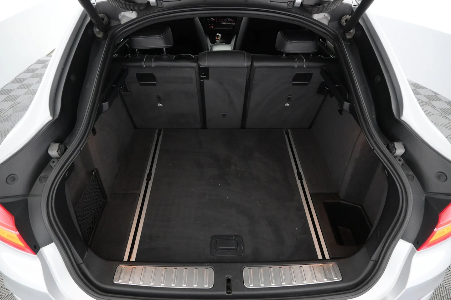 Car Image - jaq1CROSTet8S5oX10YG0