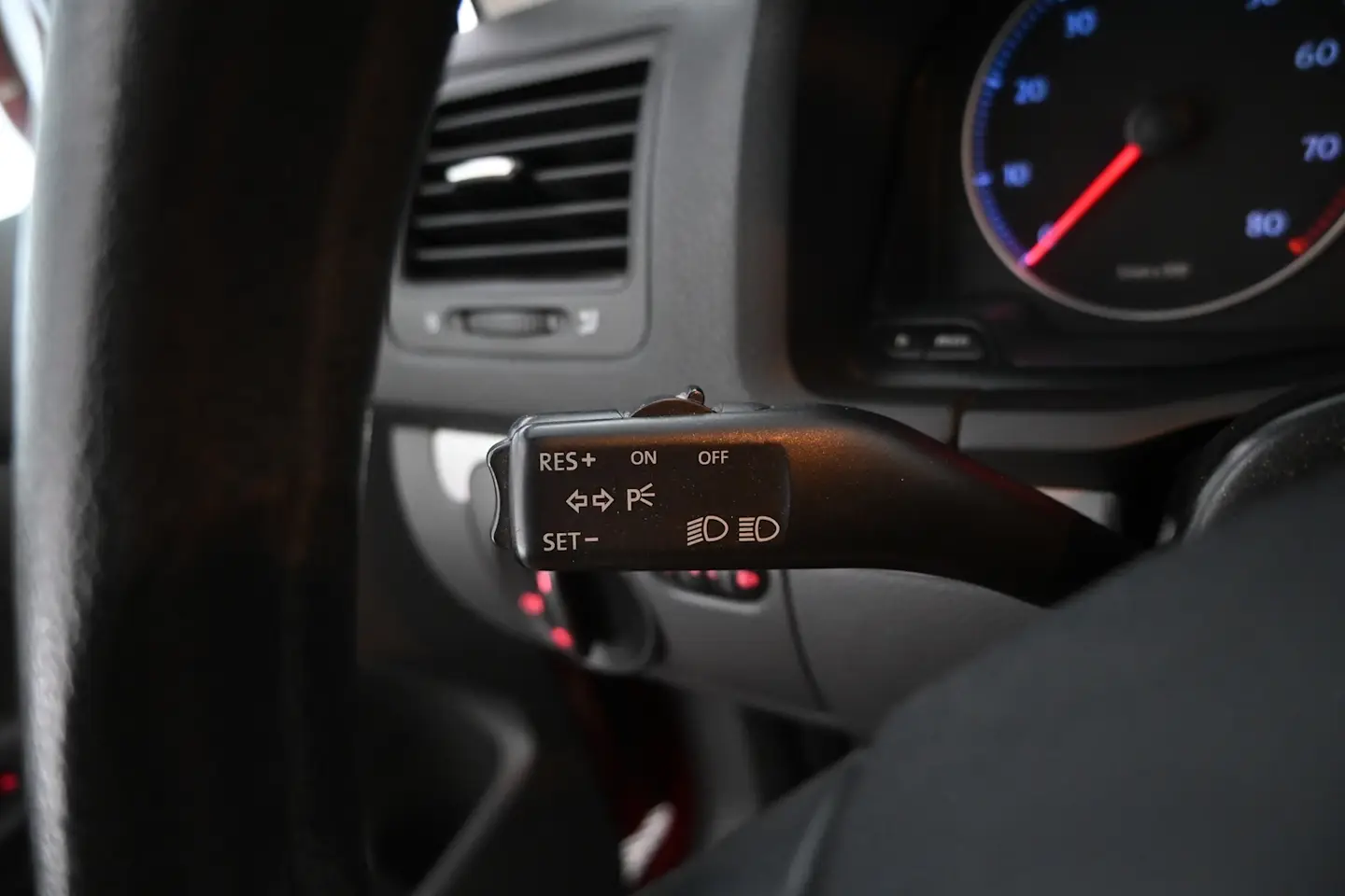Car Image - 6t8NMvysMIRjEtIug9S1nO