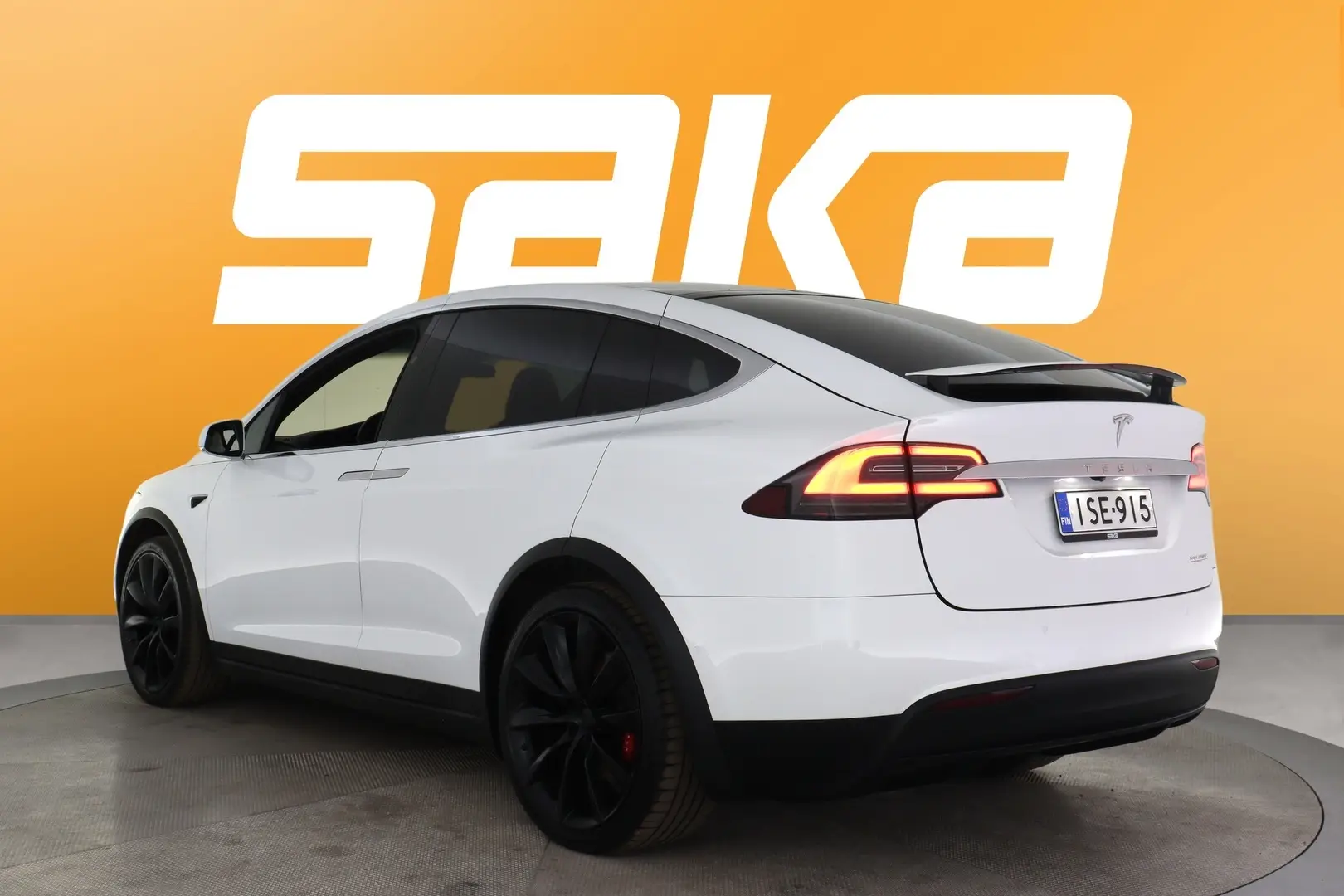 Car Image - 4CO1LuHUHCBgAf7VvBQmvy