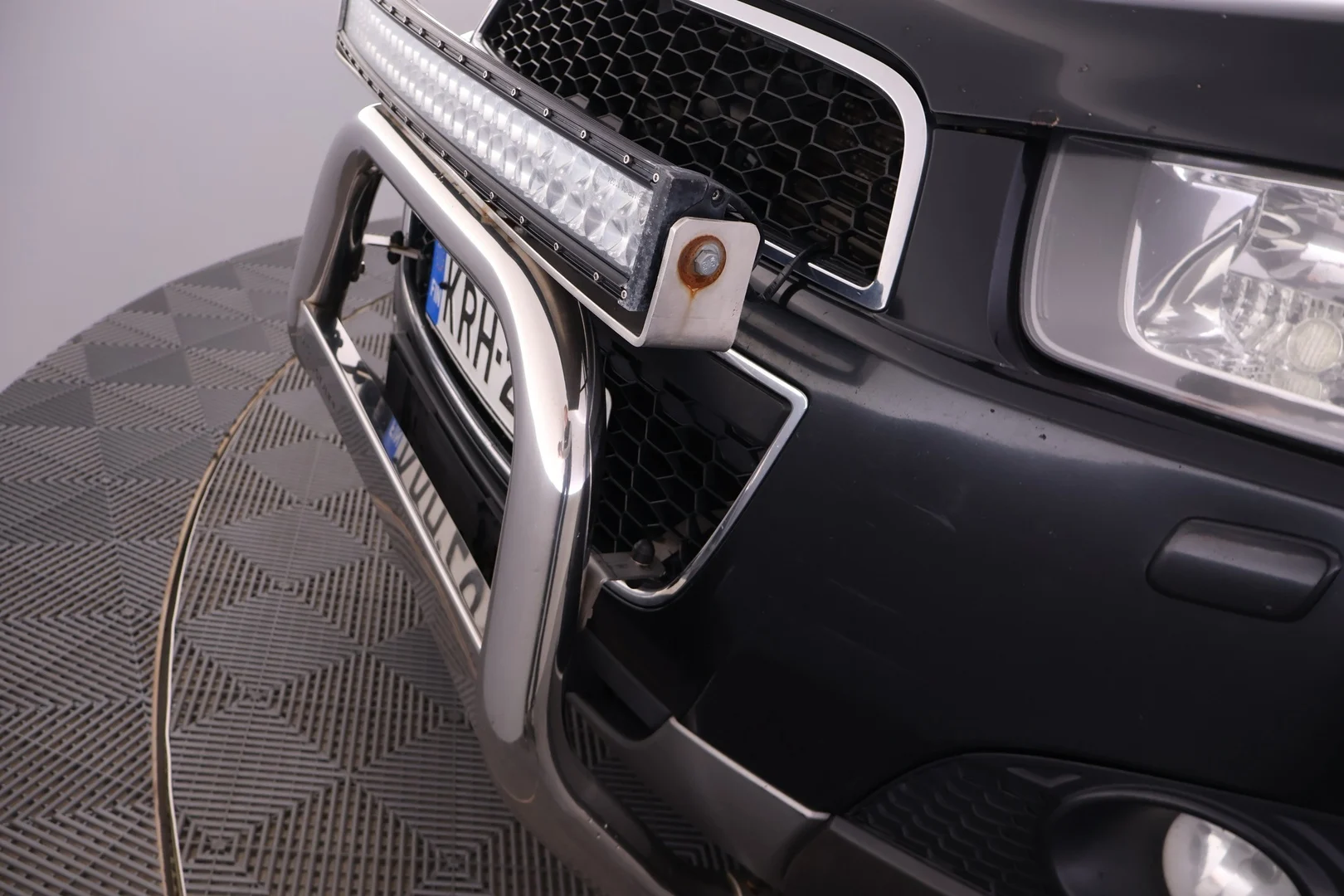 Car Image - 6aofhrCuHnNnEuyD30yyXW