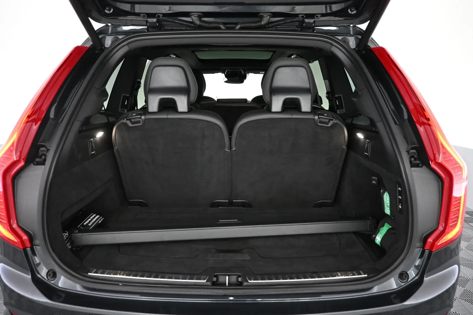 Car Image - 1AMuG9Je06uX0evOAEOkYc