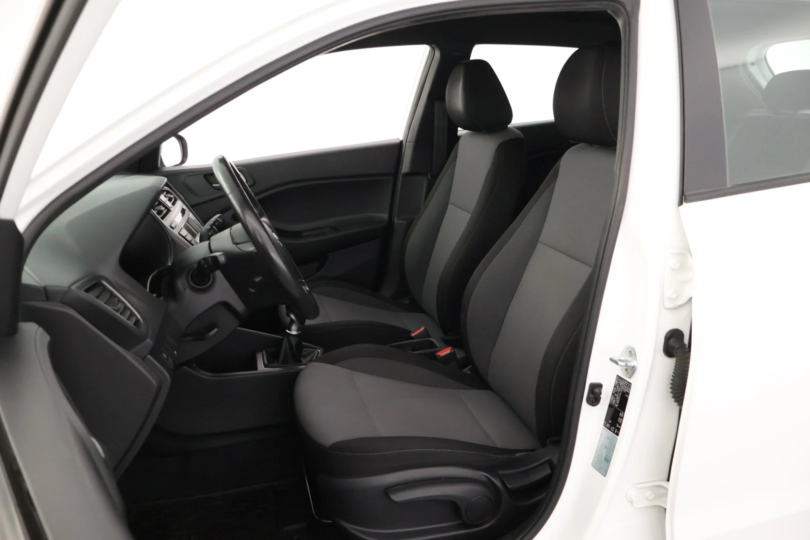 Car Image - 287qYiYxjvu2BufbW49Um5