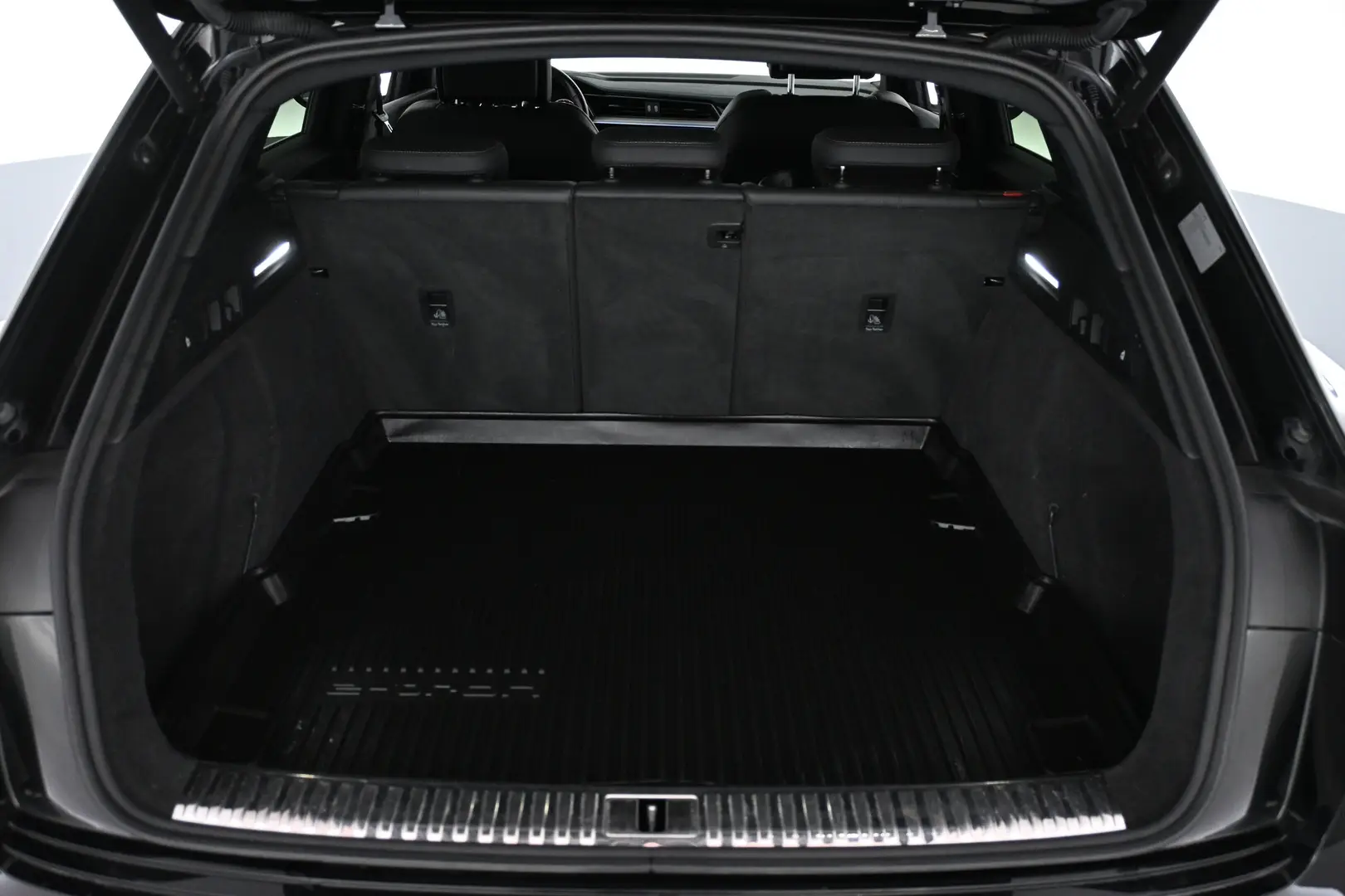 Car Image - 5zTXra4W3G3suCpP1vzud0