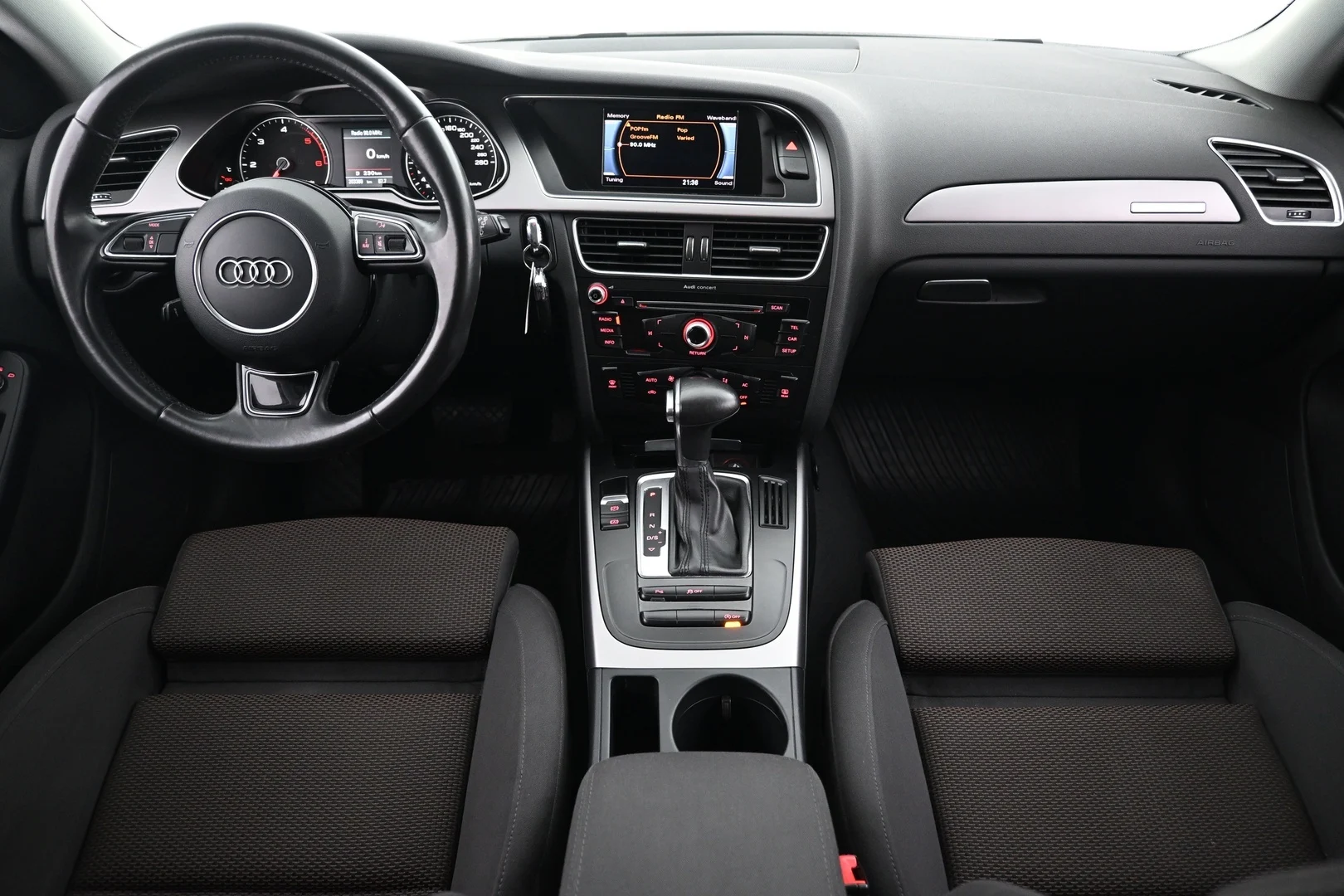 Car Image - 4du8Q3XbghQKaUuiHHjuoT