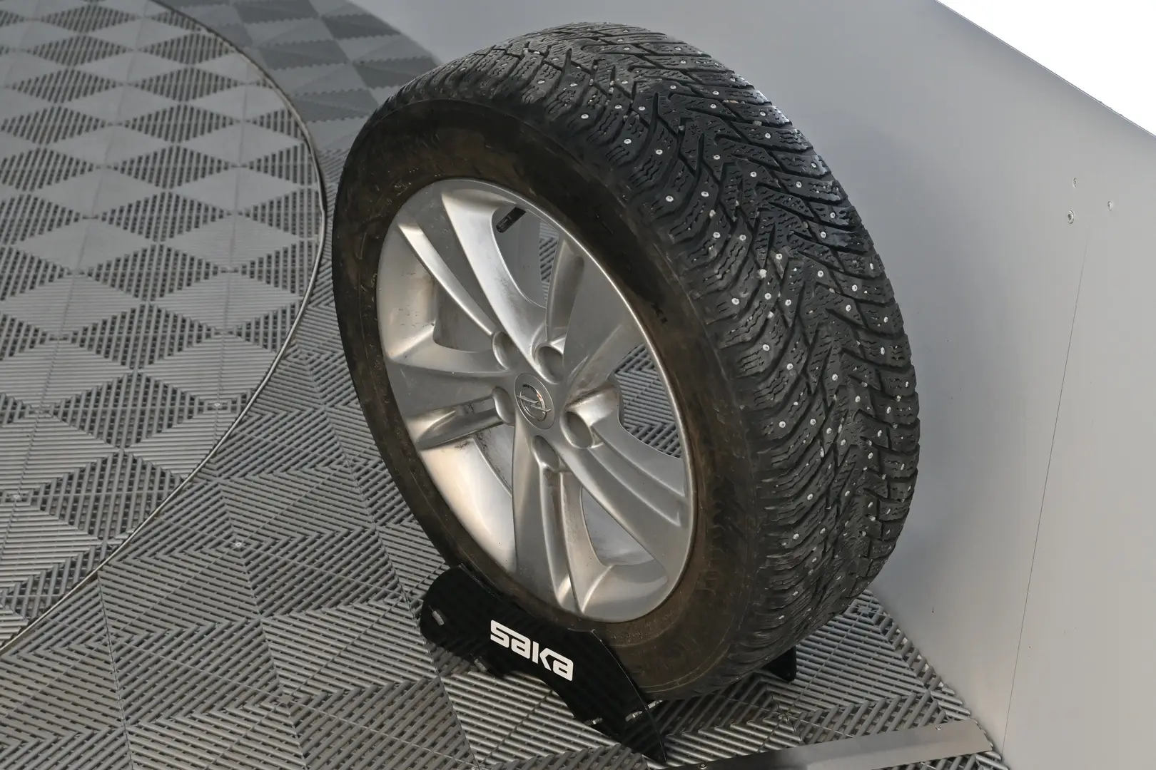 Car Image - 30T7RJbzdIxgF50ttIqZQT