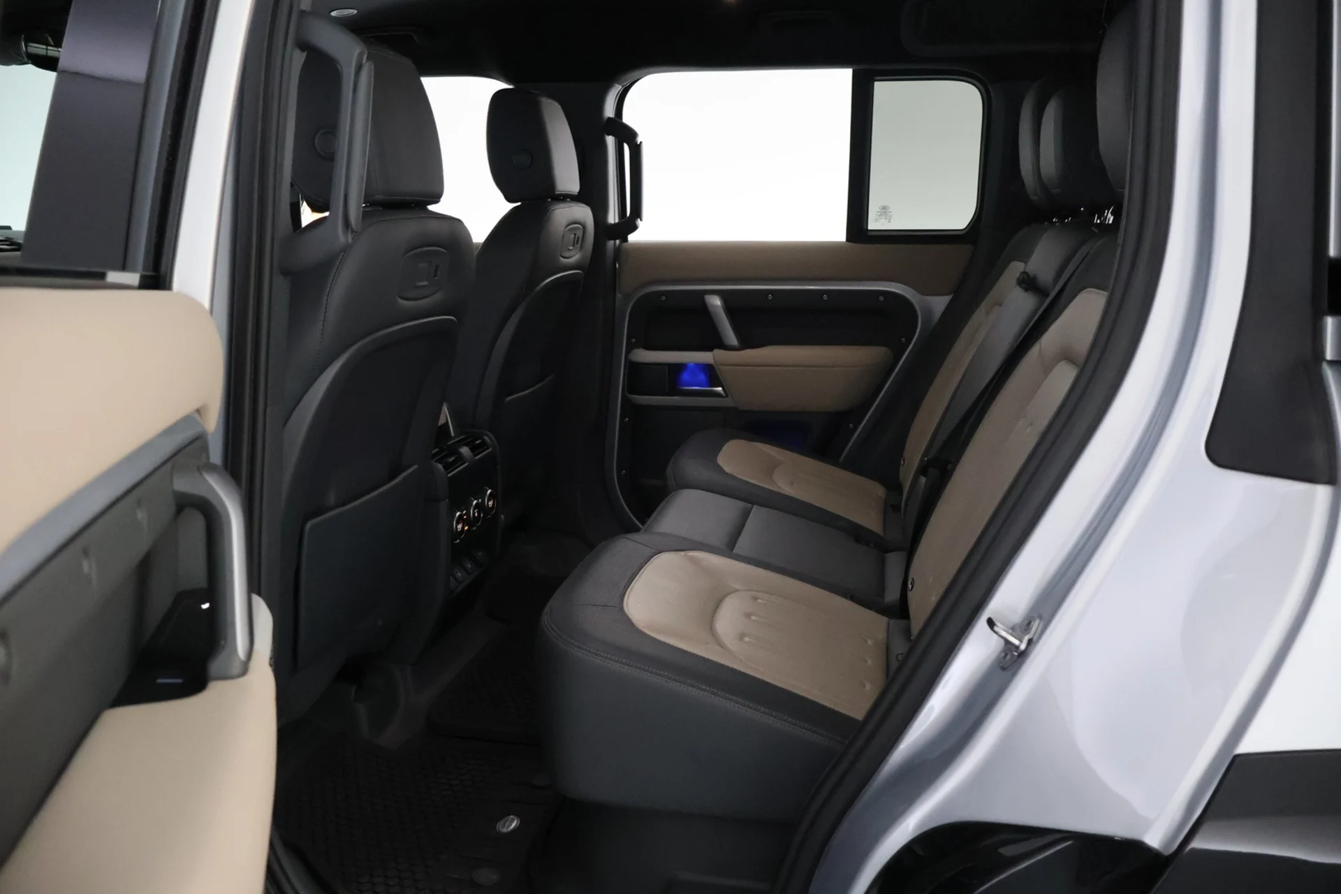 Car Image - 7xNo8mnsDNeMKEUSVNRNk9