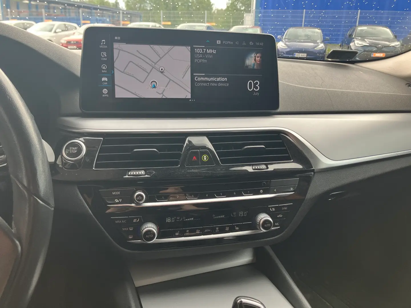 Car Image - 4k4cnUDkqKzXapP4XvNXvJ