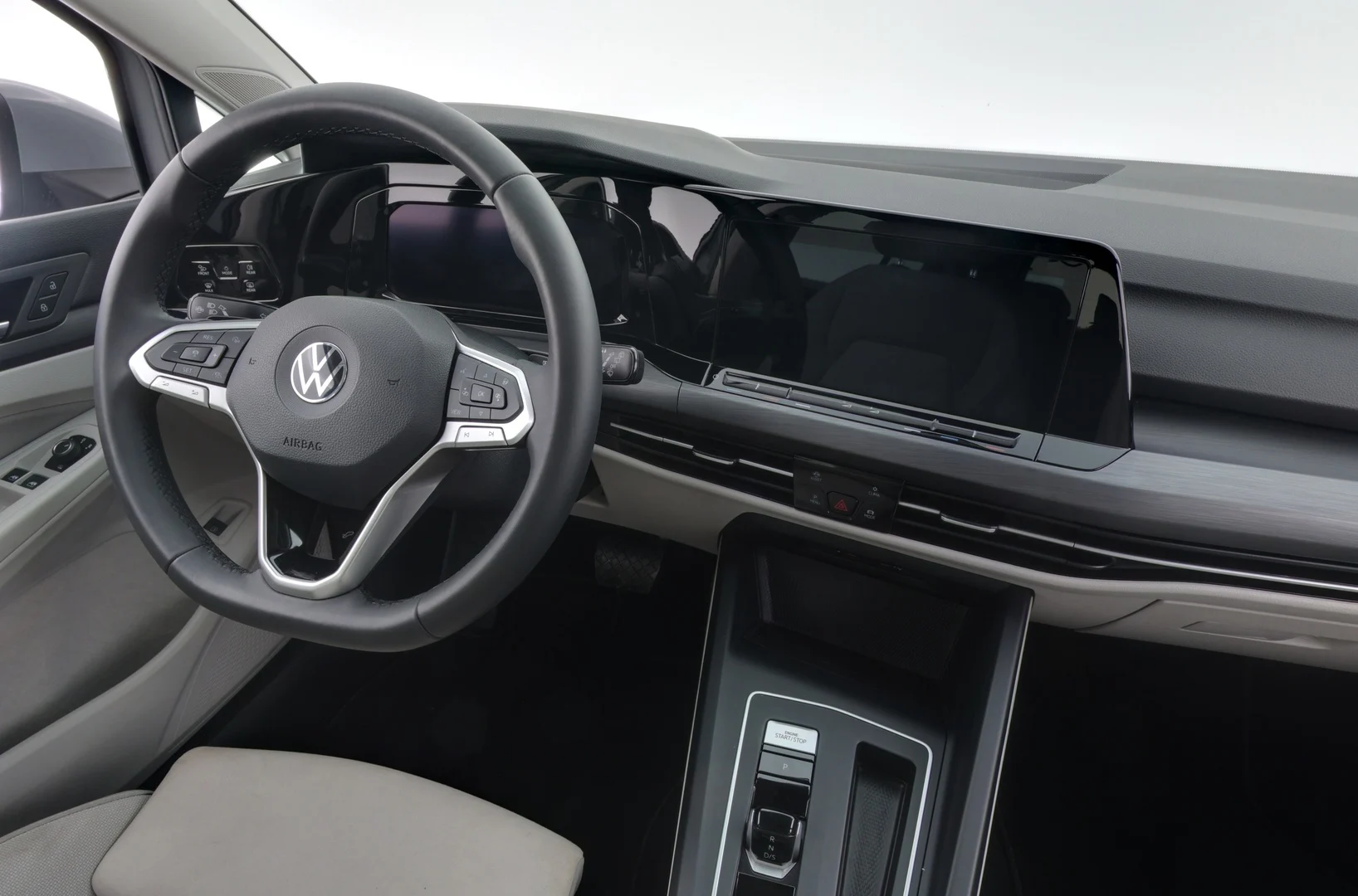 Car Image - 16uVDu3JnCeMyEd1AKSDve