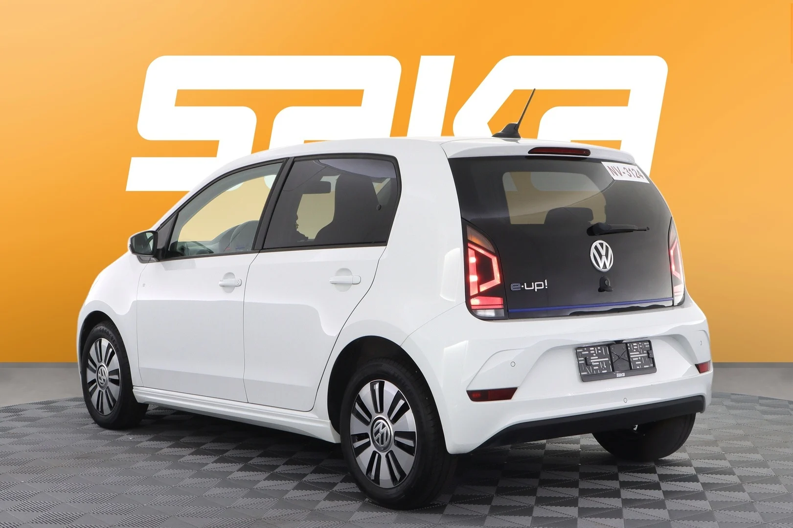 Car Image - 7wayDh6kTkpw9RPH8jUhjM