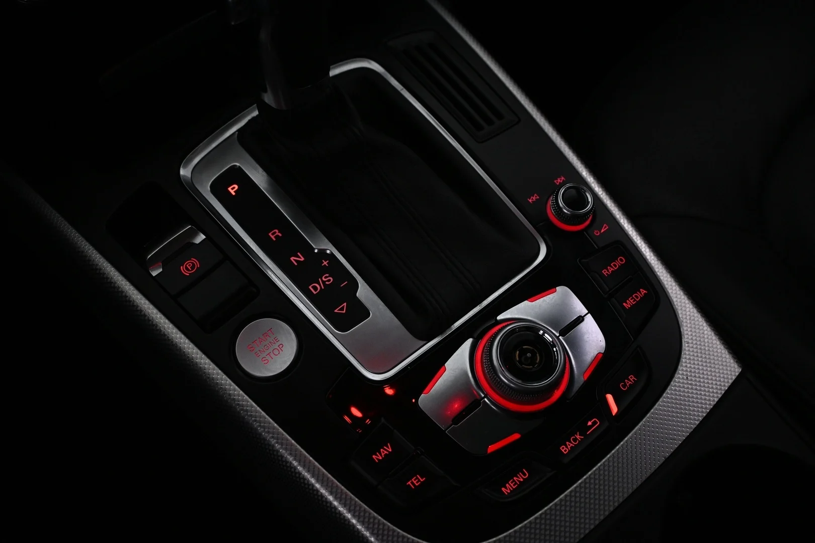 Car Image - 10MDQXu5lUUdjpUzEsf4fL