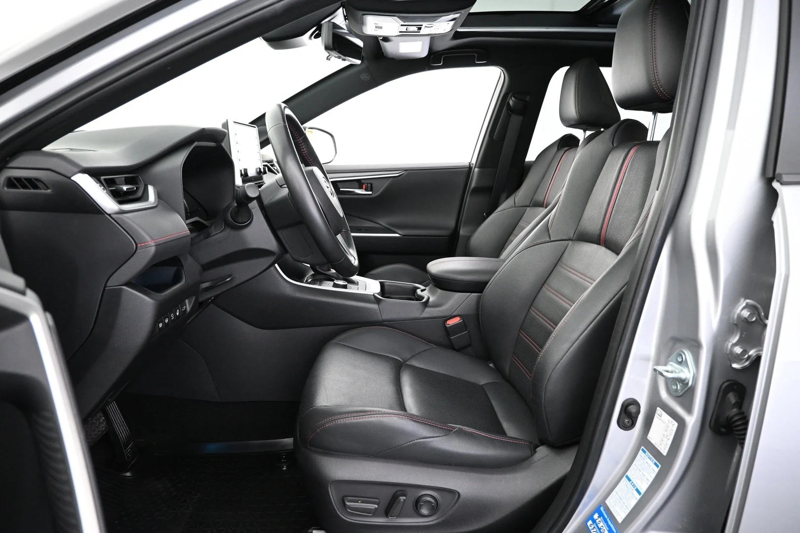 Car Image - 4trr6j5OrSiHgtxG63HeeW