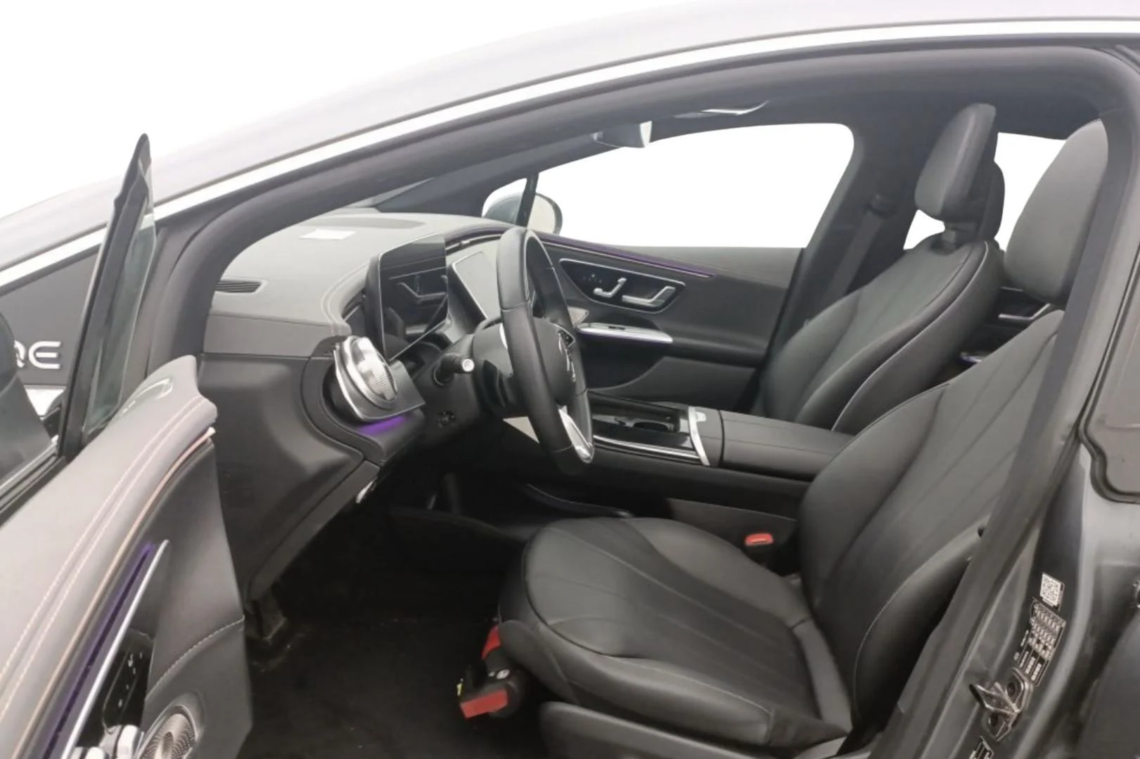 Car Image - e13FjfN3cGVYGGMMQmiis